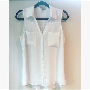 Collared sleeveless white button down
